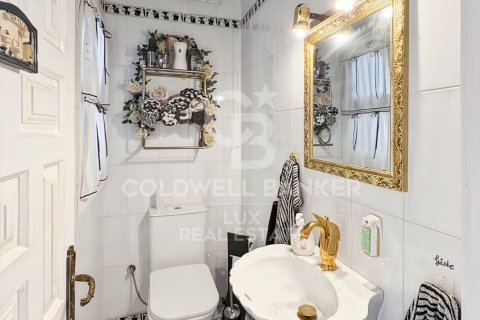 Villa de 7 dormitorios en venta en Empuriabrava, Gerona, Cataluña, Spain № 7759 - foto 16