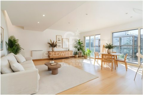 Ático de 3 dormitorios en venta en Barcelona, Cataluña, Spain № 7760 - foto 25