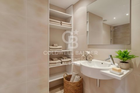 Ático de 3 dormitorios en venta en Barcelona, Cataluña, Spain № 7760 - foto 21