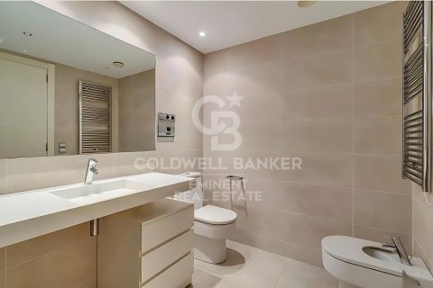 Ático de 3 dormitorios en venta en Barcelona, Cataluña, Spain № 7760 - foto 14