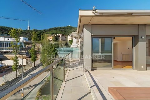 Ático de 3 dormitorios en venta en Barcelona, Cataluña, Spain № 7760 - foto 7