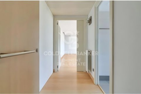 Ático de 3 dormitorios en venta en Barcelona, Cataluña, Spain № 7760 - foto 24