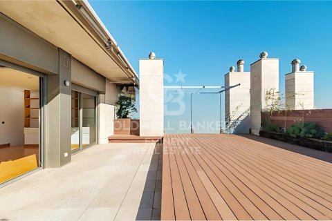 Ático de 3 dormitorios en venta en Barcelona, Cataluña, Spain № 7760 - foto 11