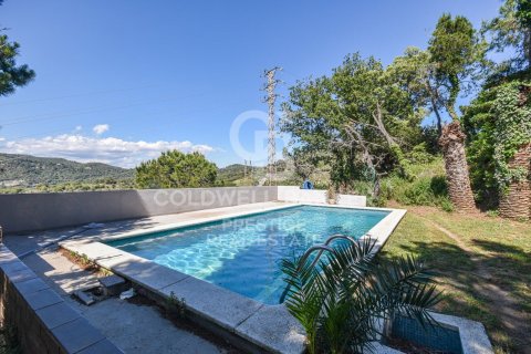 Сasa de 4 dormitorios en venta en Esplugues de Llobregat, Barcelona, Cataluña, Spain № 7754