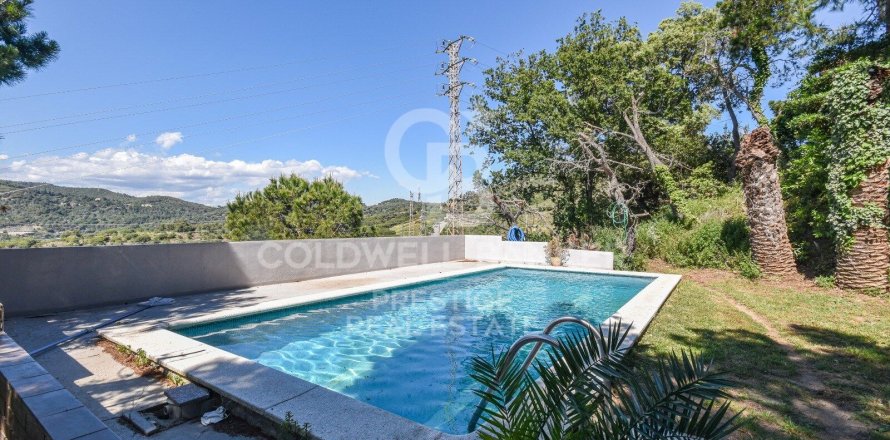 Сasa de 4 dormitorios en venta en Esplugues de Llobregat, Barcelona, Cataluña, Spain № 7754