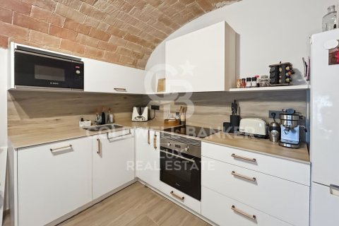 Dúplex de 3 dormitorios en venta en Girona, Gerona, Cataluña, Spain № 7757 - foto 24