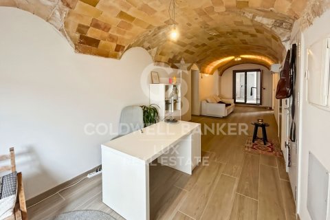 Dúplex de 3 dormitorios en venta en Girona, Gerona, Cataluña, Spain № 7757 - foto 22