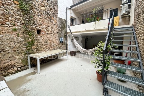 Dúplex de 3 dormitorios en venta en Girona, Gerona, Cataluña, Spain № 7757 - foto 13