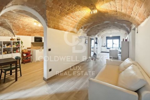 Dúplex de 3 dormitorios en venta en Girona, Gerona, Cataluña, Spain № 7757 - foto 26
