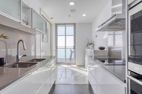 Apartamento de 3 dormitorios en venta en Diagonal Mar, Barcelona, Cataluña, Spain № 1165 - foto 16