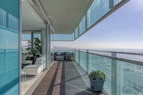 Apartamento de 3 dormitorios en venta en Diagonal Mar, Barcelona, Cataluña, Spain № 1165 - foto 3