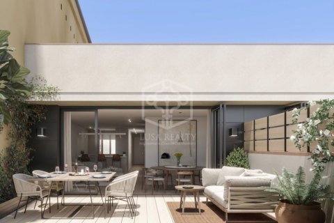 Apartamento en venta en Barcelona, Cataluña, Spain № 1030 - foto 6