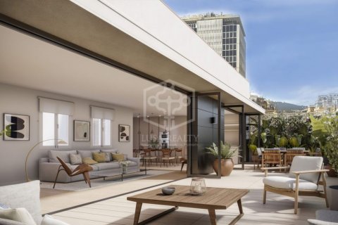 Apartamento en venta en Barcelona, Cataluña, Spain № 1030 - foto 5