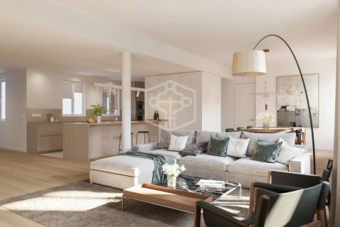 Apartamento en venta en Barcelona, Cataluña, Spain № 1030 - foto 2