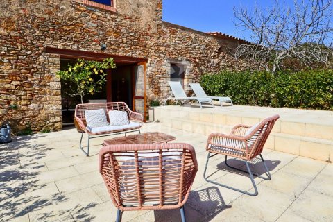 Сasa de 12 dormitorios en venta en Girona, Gerona, Cataluña, Spain № 5918 - foto 14