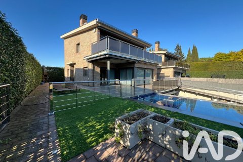 Сasa de 6 dormitorios en venta en Vallromanes, Barcelona, Cataluña, Spain № 4690