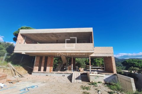 4 bedrooms villa for sale in Sant Andreu de Llavaneres, Barcelona, Catalonia, Spain № 4100 - photo 2