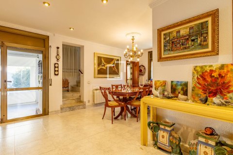 5 bedrooms villa for sale in Castelldefels, Barcelona, Catalonia, Spain № 4098 - photo 10