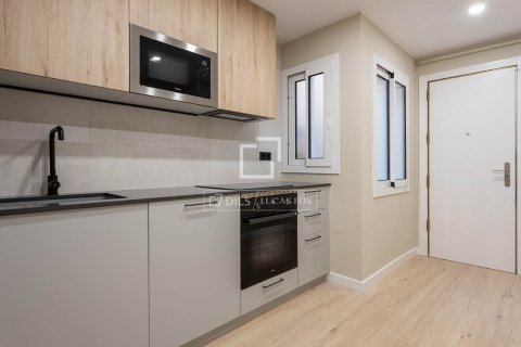 Купить квартиру в Барселона, Испания с 3 спальни, 63м², № 4097 - фото 21