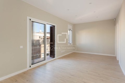 3 bedrooms apartment for sale in Barcelona, Catalonia, Spain № 4097