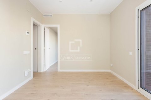 Купить квартиру в Барселона, Испания с 3 спальни, 63м², № 4097 - фото 5
