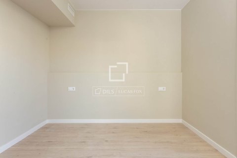 Купить квартиру в Барселона, Испания с 3 спальни, 63м², № 4097 - фото 18
