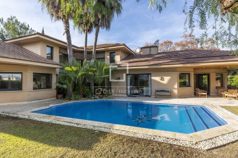 Villa de 6 dormitorios en venta en Sitges, Barcelona, Cataluña, Spain № 4096