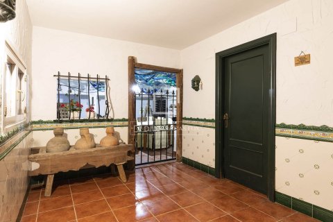 6 bedrooms villa for sale in Sitges, Barcelona, Catalonia, Spain № 4096 - photo 26
