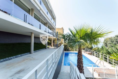 Купить дом в Льорет-де-Мар, Испания с 4 спальни, 240м², № 6741 - фото 2