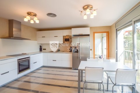 Купить дом в Льорет-де-Мар, Испания с 3 спальни, 321м², № 6744 - фото 11