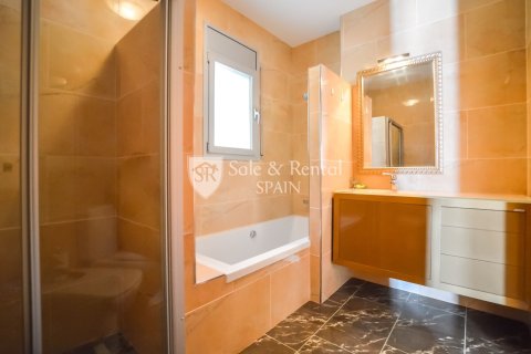 Купить дом в Льорет-де-Мар, Испания с 3 спальни, 321м², № 6744 - фото 27