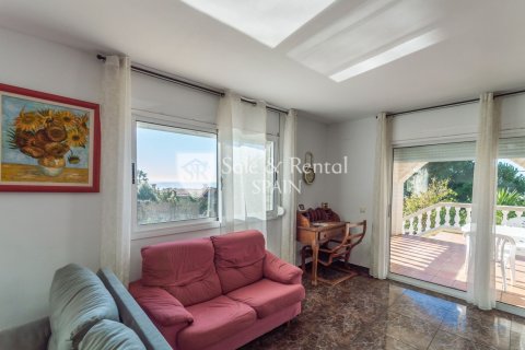 Купить дом в Льорет-де-Мар, Испания с 7 спален, 259м², № 6740 - фото 8