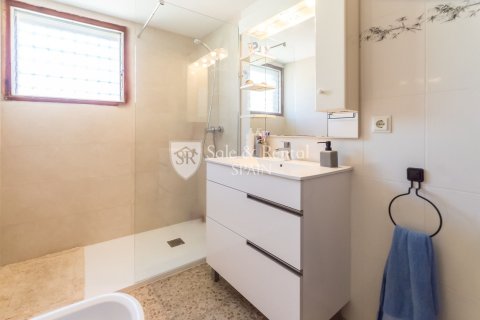 Сasa de 4 dormitorios en venta en Santa Susanna, Barcelona, Cataluña, Spain № 6745 - foto 18