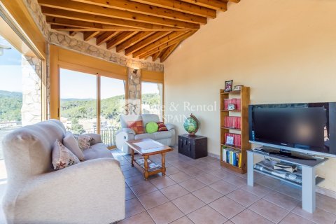 Сasa de 4 dormitorios en venta en Santa Susanna, Barcelona, Cataluña, Spain № 6745 - foto 21