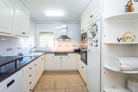 Сasa de 4 dormitorios en venta en Santa Susanna, Barcelona, Cataluña, Spain № 6746 - foto 12
