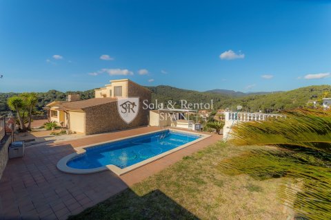 Сasa de 4 dormitorios en venta en Santa Susanna, Barcelona, Cataluña, Spain № 6746 - foto 3