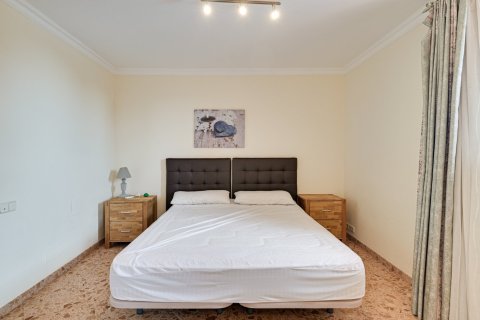 Villa de 6 dormitorios en venta en Blanes, Gerona, Cataluña, Spain № 1276 - foto 30