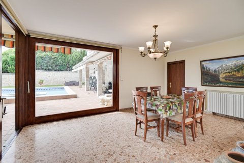 Villa de 6 dormitorios en venta en Blanes, Gerona, Cataluña, Spain № 1276 - foto 12