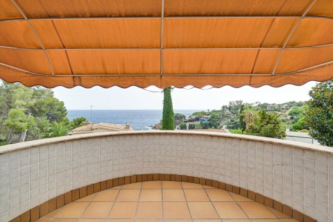 Villa de 6 dormitorios en venta en Blanes, Gerona, Cataluña, Spain № 1276 - foto 20