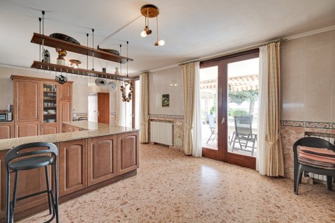 Villa de 6 dormitorios en venta en Blanes, Gerona, Cataluña, Spain № 1276 - foto 16