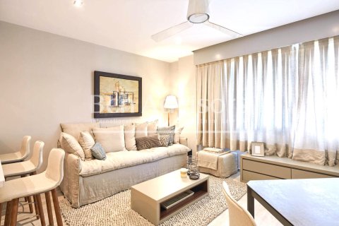 Apartamento de 1 dormitorio en venta en Barcelona, Cataluña, Spain № 2905 - foto 4
