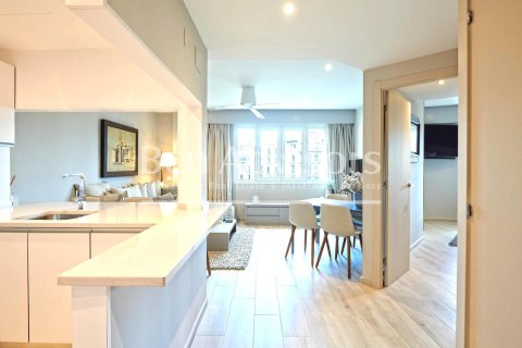 Apartamento de 1 dormitorio en venta en Barcelona, Cataluña, Spain № 2905 - foto 12