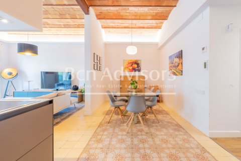 Apartamento de 3 dormitorios en venta en Barcelona, Cataluña, Spain № 2899 - foto 9