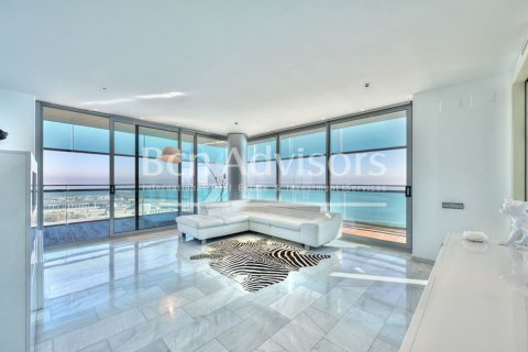 Купить квартиру в Барселона, Испания с 3 спальни, 140м², № 2902 - фото 2