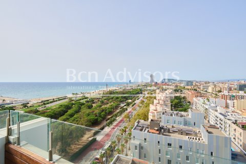 Ático de 2 dormitorios en venta en Barcelona, Cataluña, Spain № 2901 - foto 9