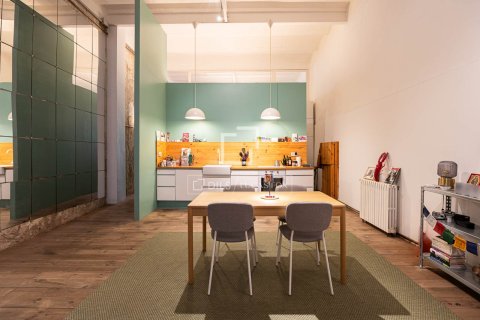 Apartamento de 1 dormitorio en venta en Barcelona, Cataluña, Spain № 6818 - foto 25