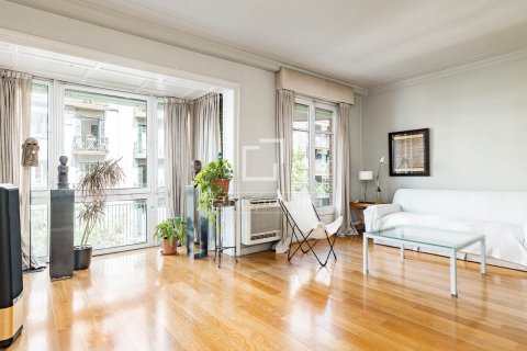 4 bedrooms apartment for sale in Barcelona, Catalonia, Spain № 6822 - photo 6
