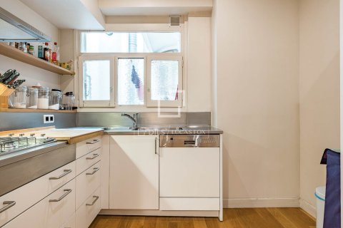 4 bedrooms apartment for sale in Barcelona, Catalonia, Spain № 6822 - photo 22