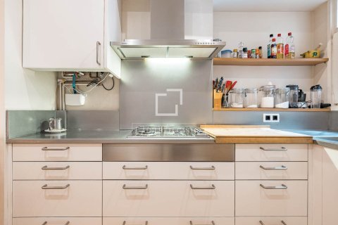 4 bedrooms apartment for sale in Barcelona, Catalonia, Spain № 6822 - photo 19