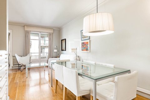4 bedrooms apartment for sale in Barcelona, Catalonia, Spain № 6822 - photo 4
